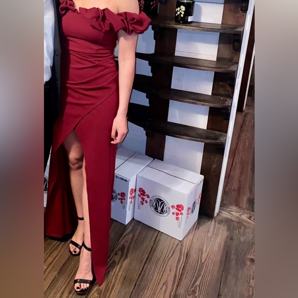 Windsor Off-shoulder Ruffle Red Dress